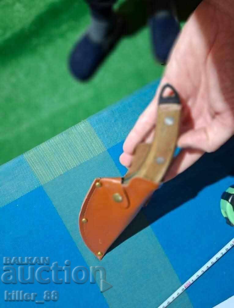 Auction Scraping knife Auction Scraping knife