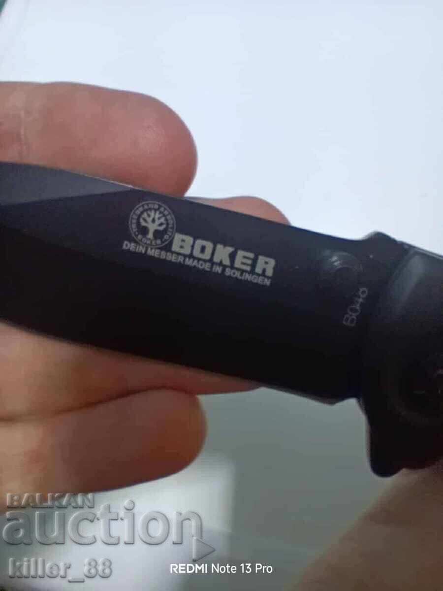 Sgŭvaem dzhoben nozh ot Solingen