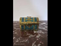 Όμορφο μεταλλικό κουτί κοσμημάτων!!!