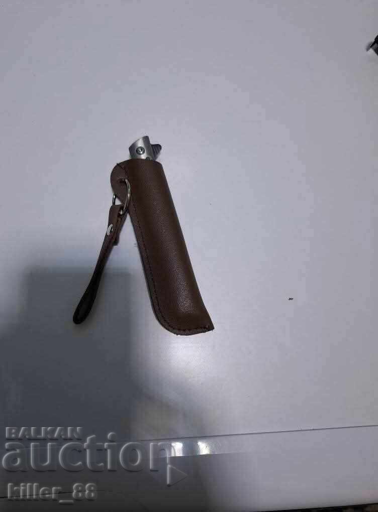 Folding pocket knife with sheath quite sharp with price € 15.00 | 29.34 BGN Folding pocket knife with sheath quite sharp with price € 15.00 | 29.34 BGN