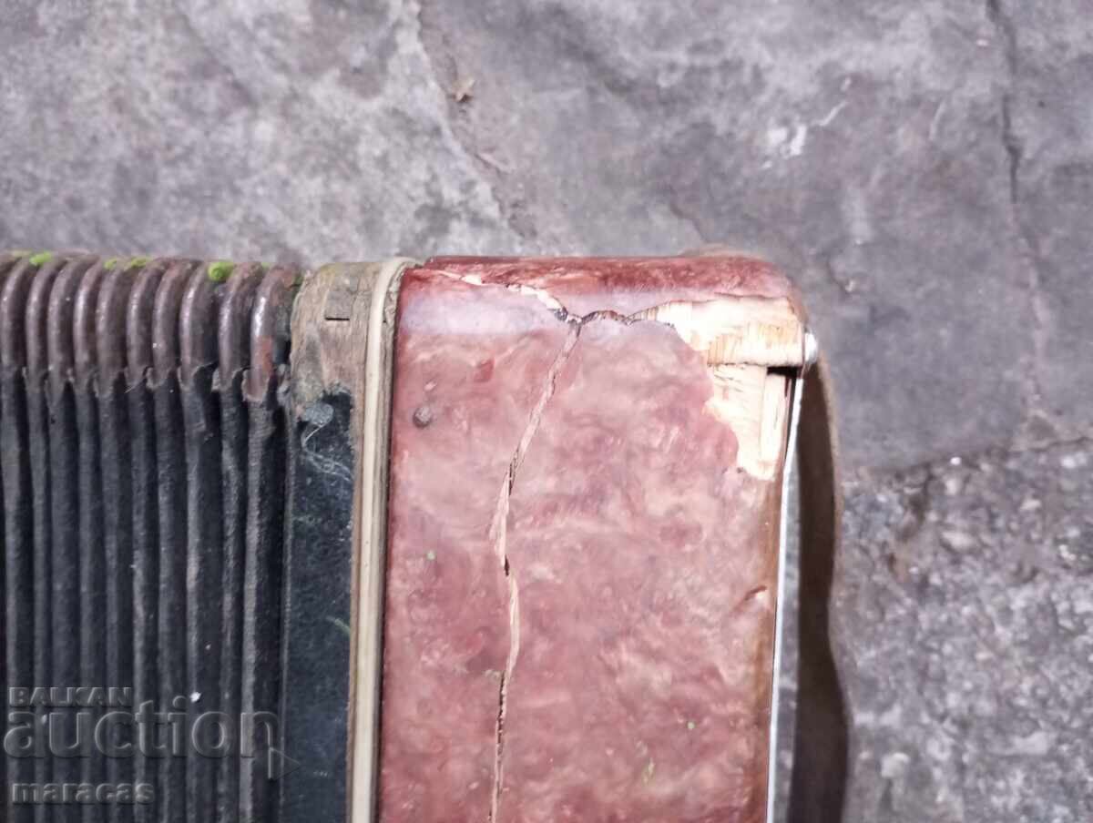 Licitație Acordeon vechi