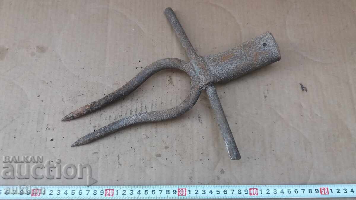 Δημοπρασία ΠΑΛΙΑ ΣΙΔΕΡΕΝΙΑ ΤΣΑΠΑ, ΕΡΓΑΛΕΙΟ ΓΙΑ ΤΕΥΤΛΑ