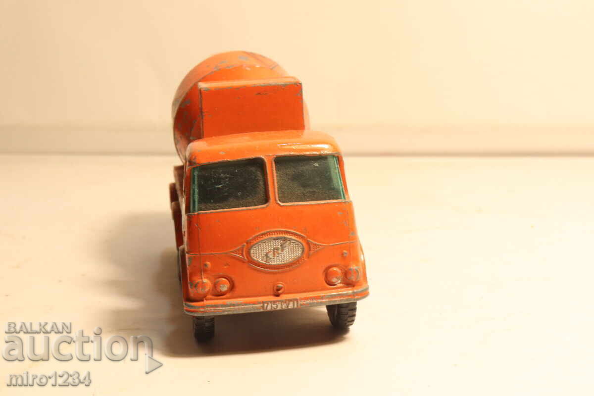 Δημοπρασία MATCHBOX SUPER KING KAMION BETONOMESHALKA MODEL