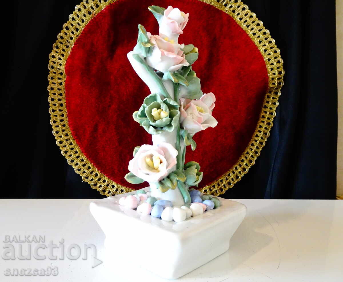 Licitație Figurină din porțelan Roz în ghiveci 20 cm