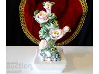 Figurină din porțelan Roz în ghiveci 20 cm