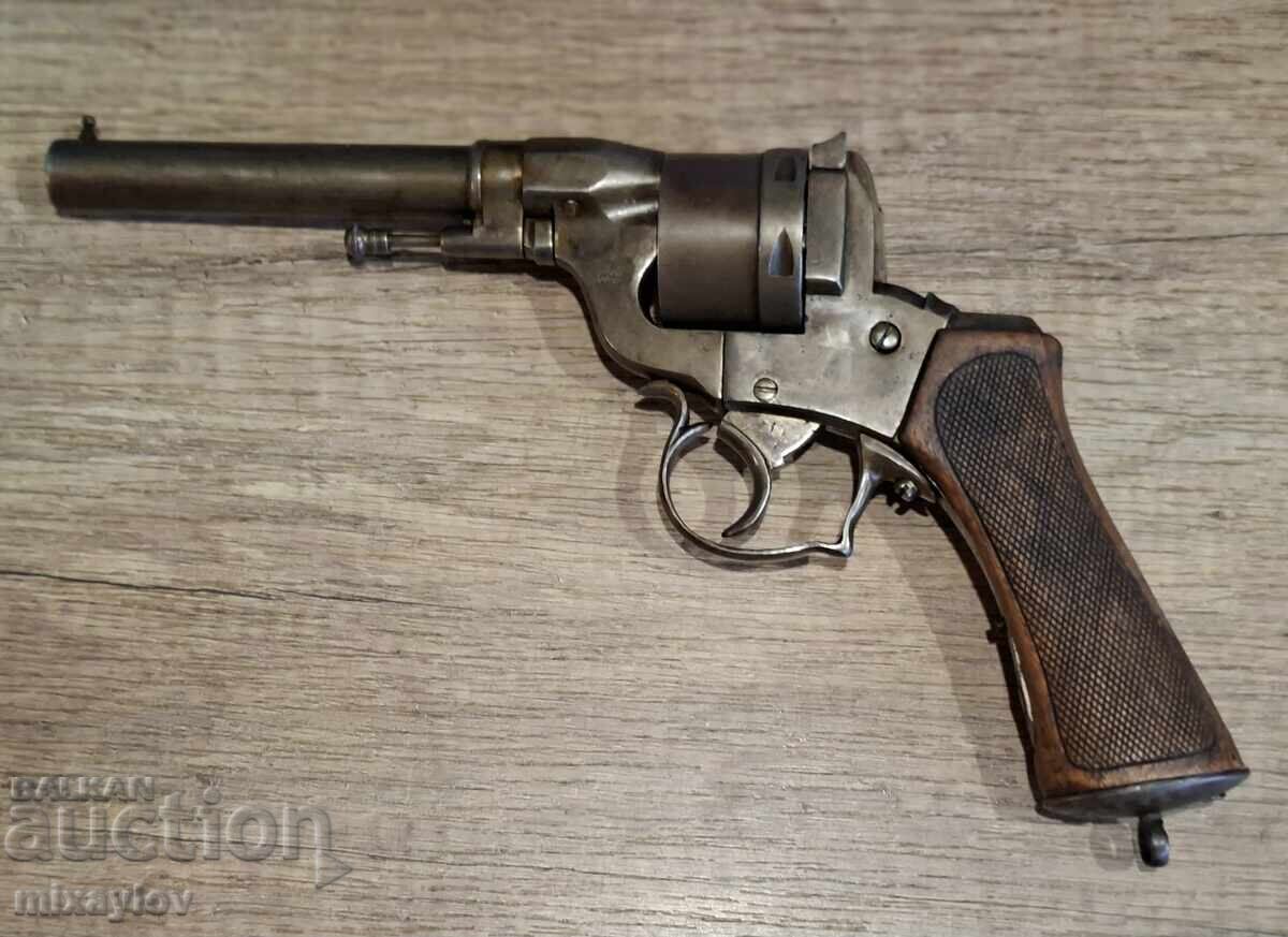 Περί Ρεβόλβερ, κάννη, πιστόλι