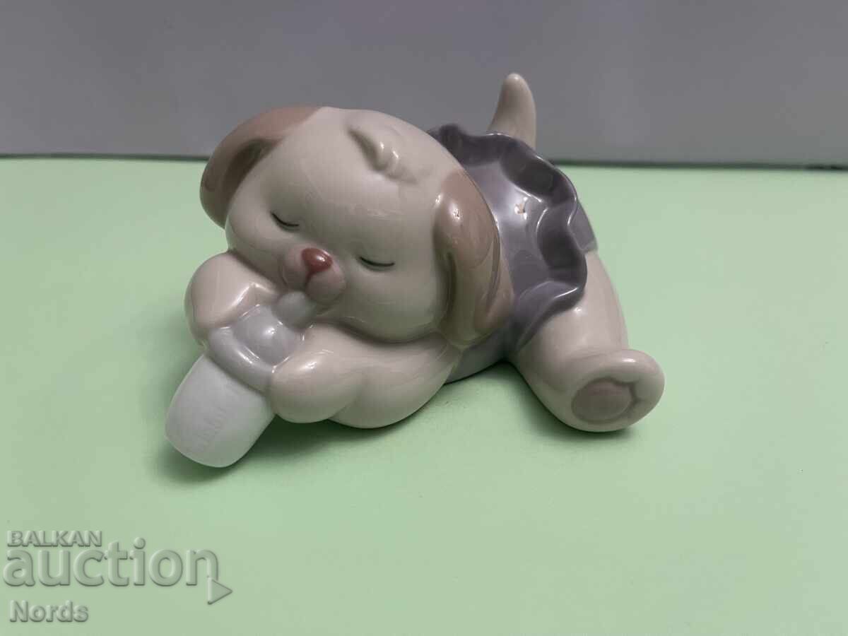 Figurină de porțelan NAO