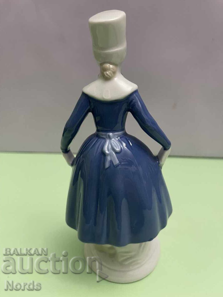 Licitație Figurină vintage RDG