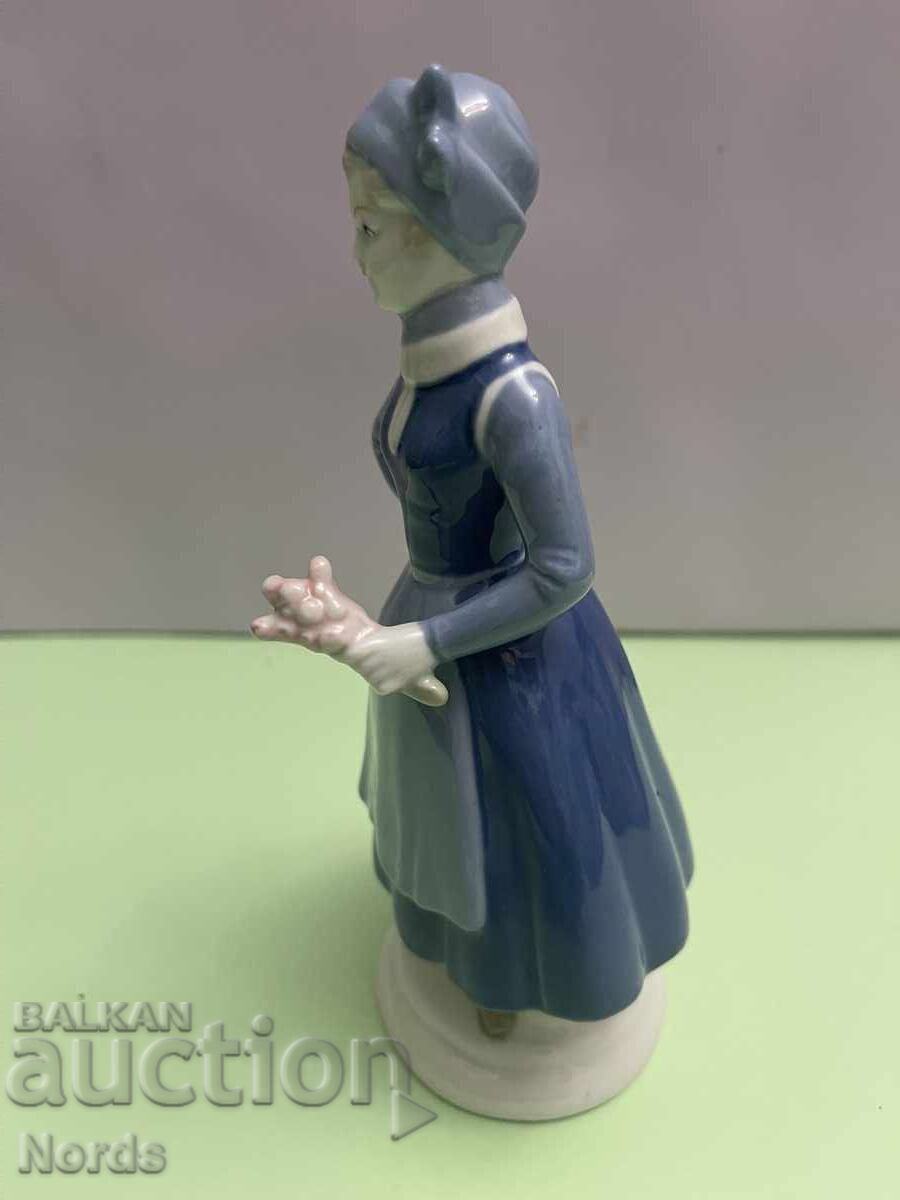 Vintage GDR figurine - 5