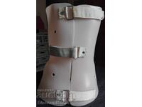 Orteză ortopedică (corset)