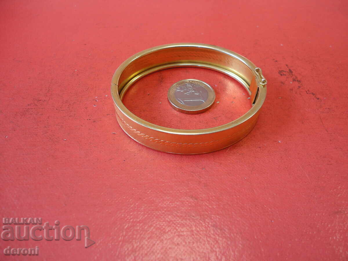 Unikalna pozlatena tvŭrda grivna Amerikaner SP