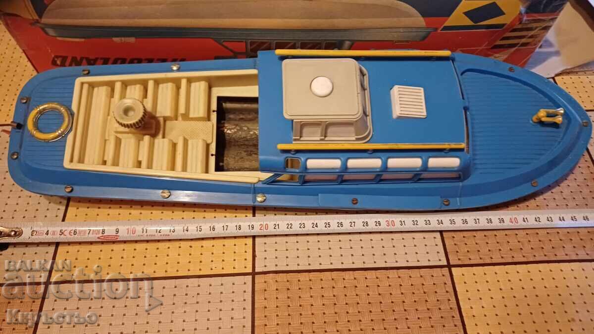 Стара лодка HEGOLAND топ състояние! Бзц - 5