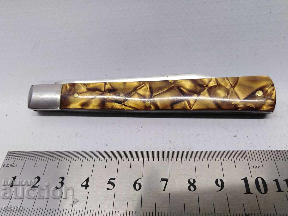 Auction OLD POCKET KNIFE - VELIKO TARNOVO Auction OLD POCKET KNIFE - VELIKO TARNOVO