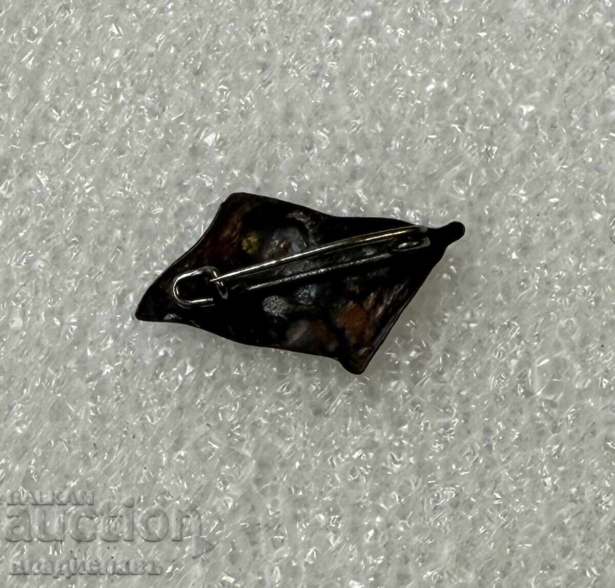 παλιά κονκάρδα ΚΟΥΒΑ με τιμή € 10.00 | 19.56 BGN παλιά κονκάρδα ΚΟΥΒΑ με τιμή € 10.00 | 19.56 BGN