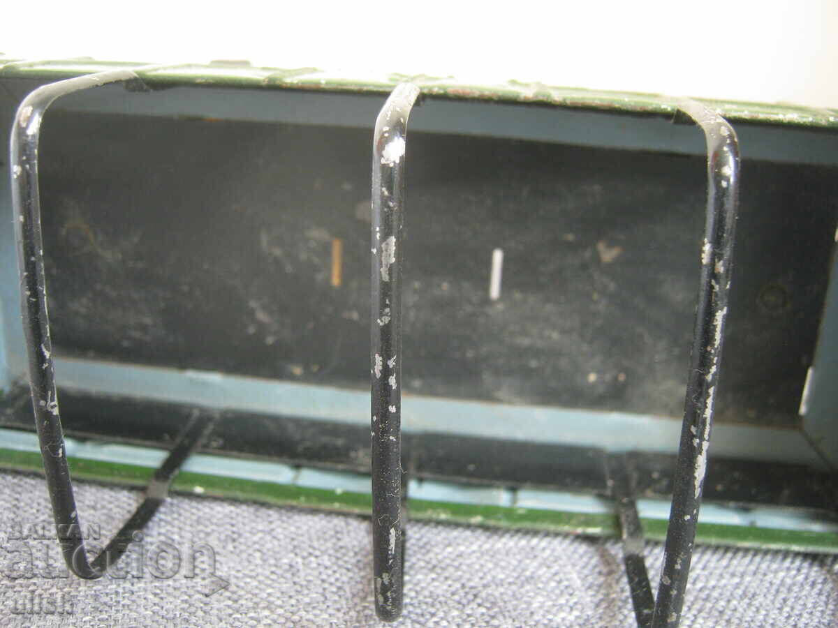 Auction  Märklin Gauge 0 train wagon 17610