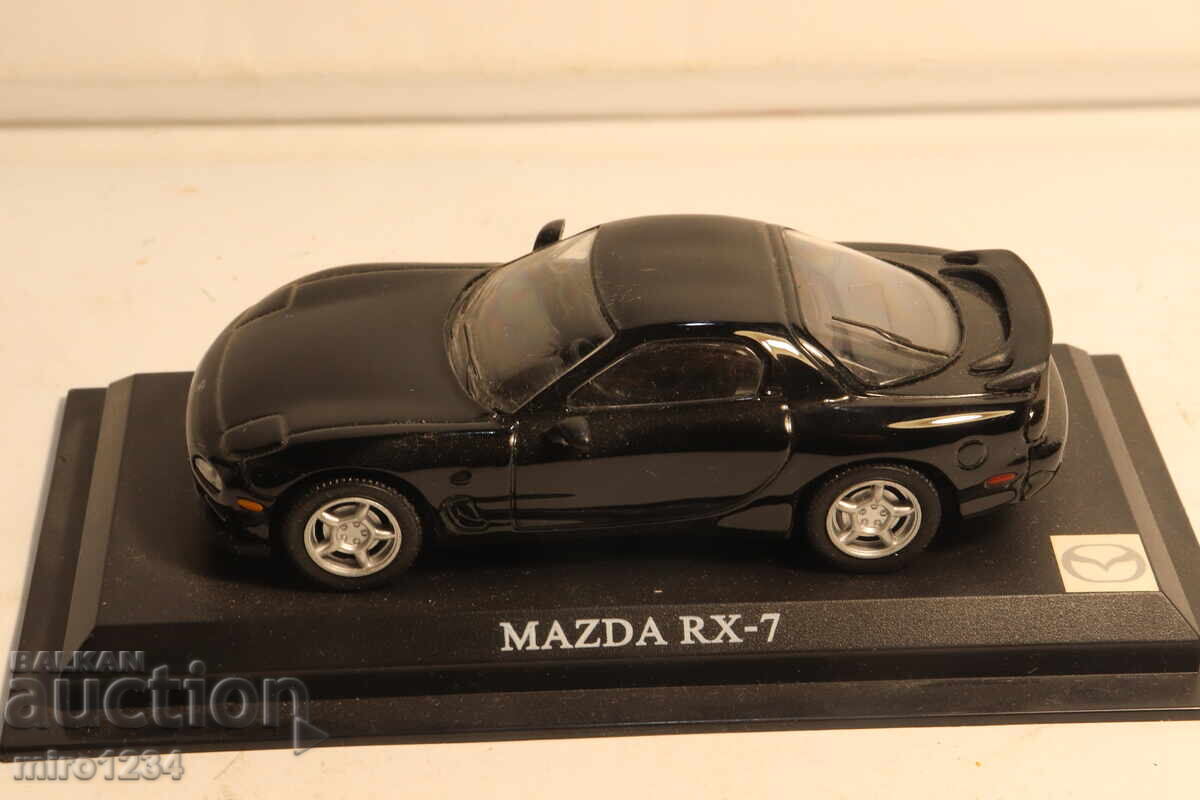 1/43   МАЗДА  MAZDA  RX - 7   КОЛИЧКА  ИГРАЧКА   МОДЕЛ с цена € 0.01 | 0.02 лв.