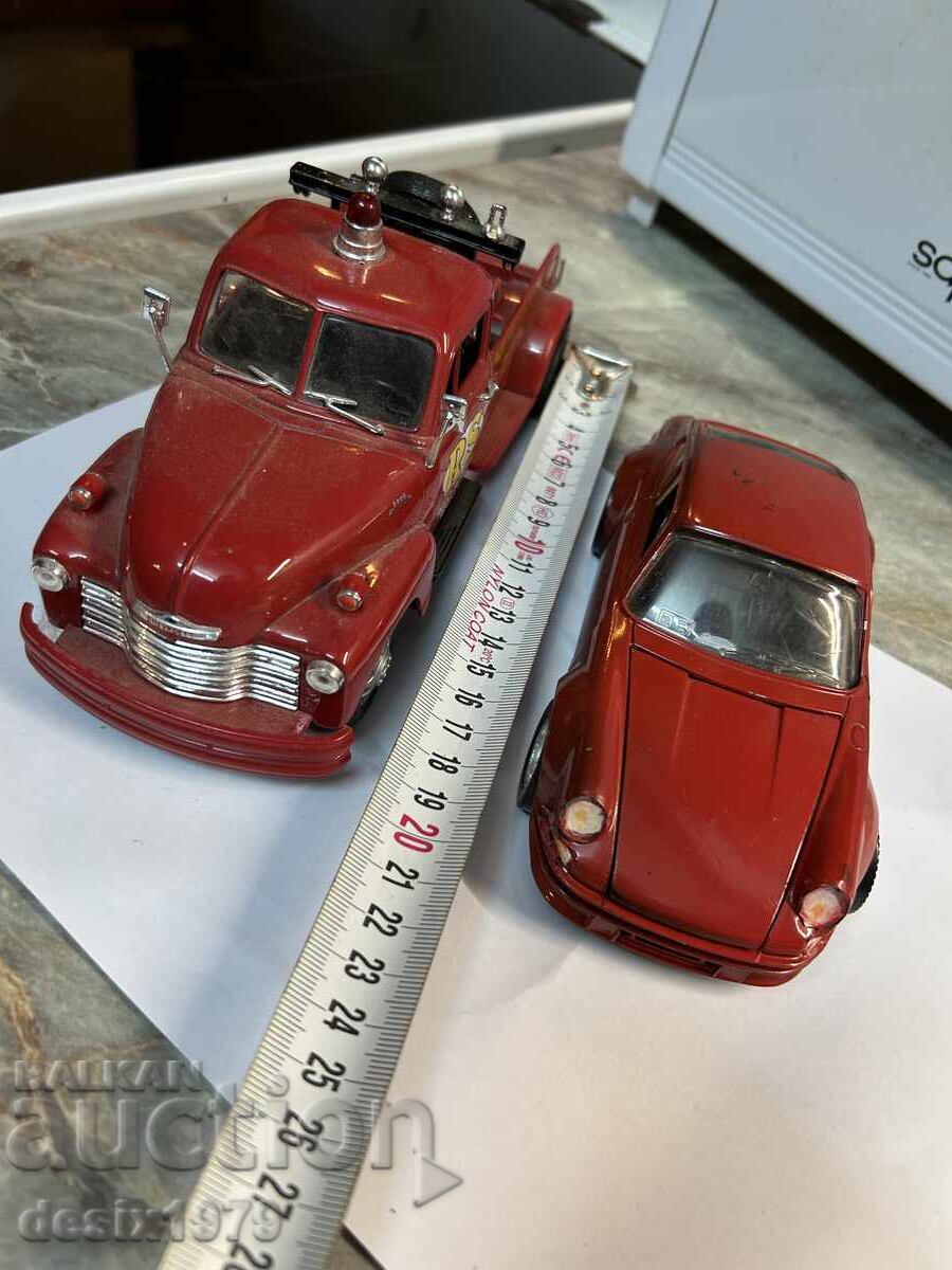 Δημοπρασία Παλιά μεταλλικά καρότσια