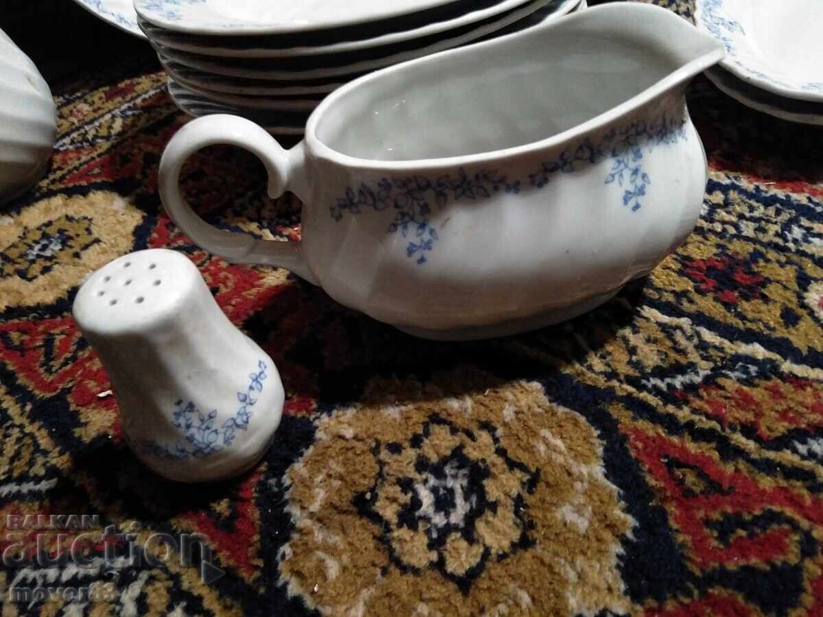 Παράδοση Σετ/σερβίτσιο πορσελάνης. Βουλγαρία