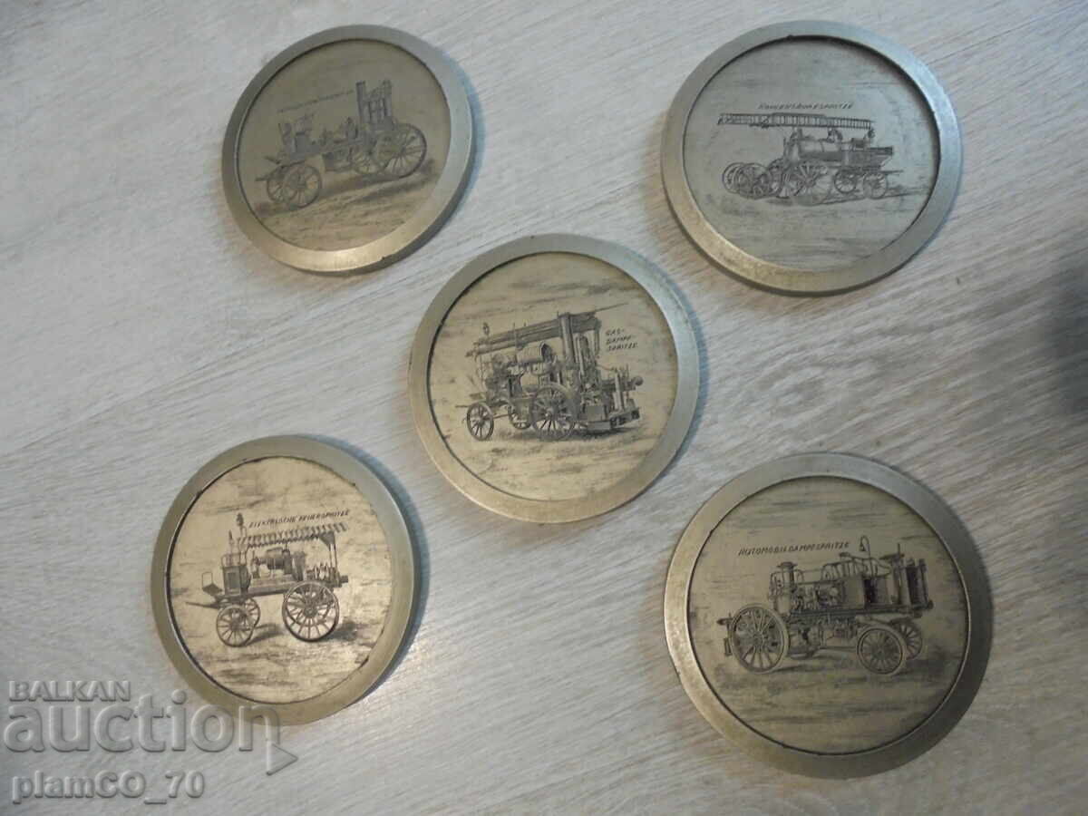 №*8539 Σετ 5 παλιά μικρά τηγάνια