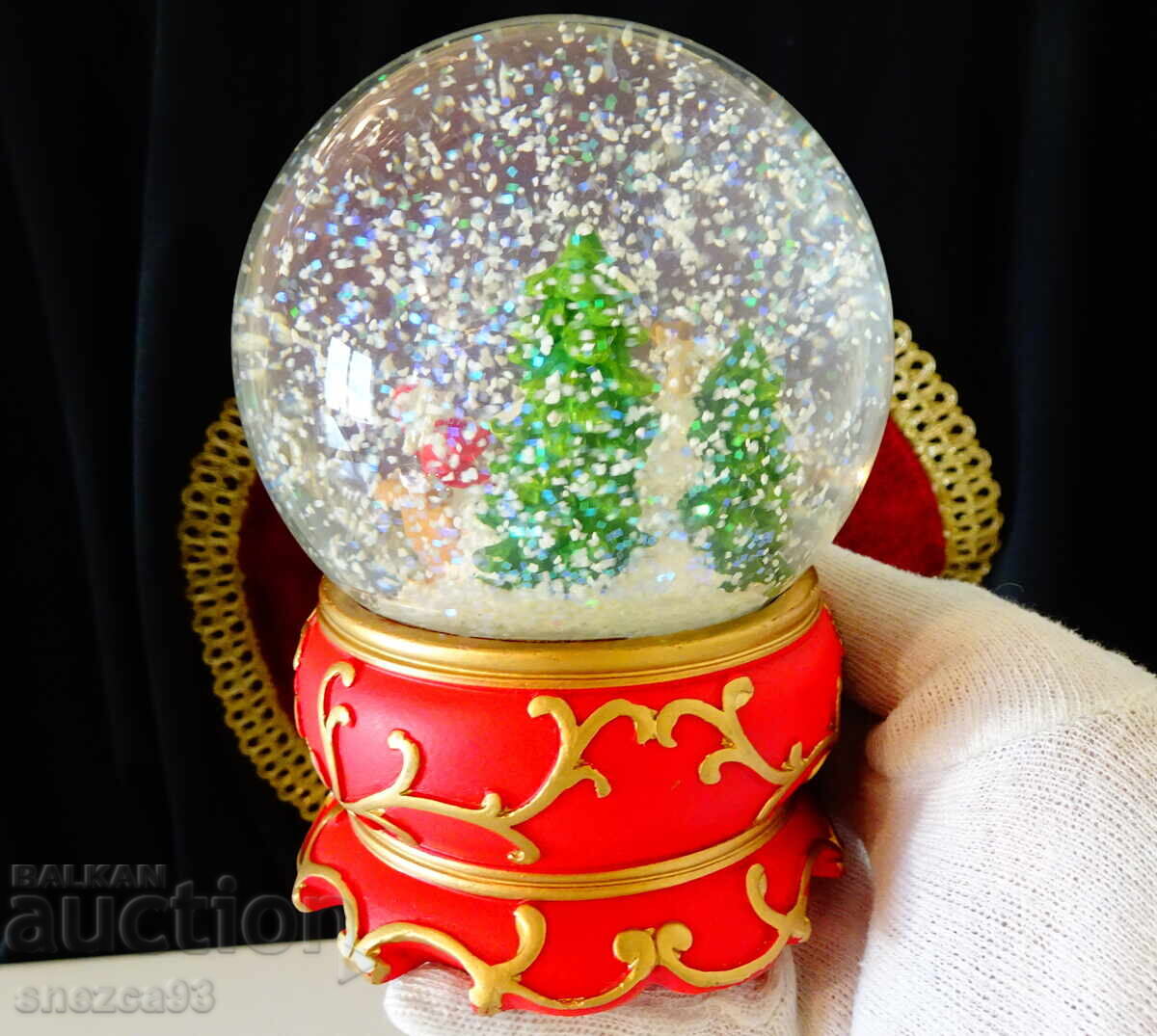 Livrarea Prespapie Dyado Koleda, elen, elkhi, snyag, etiket Niderlandiya