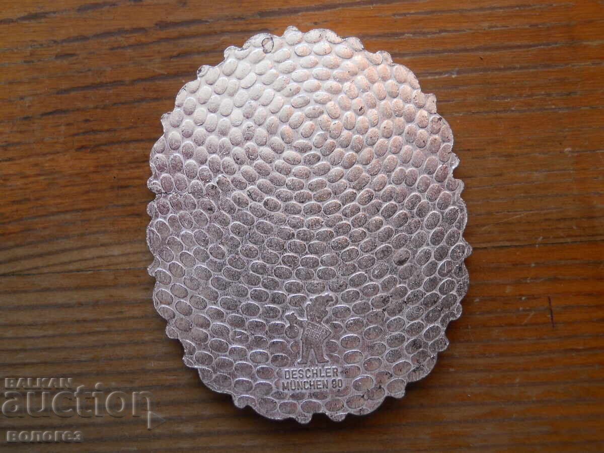 Plachetă Deschler "Jane Elizabeth Digby" cu preț € 17.90 | 35.01 BGN