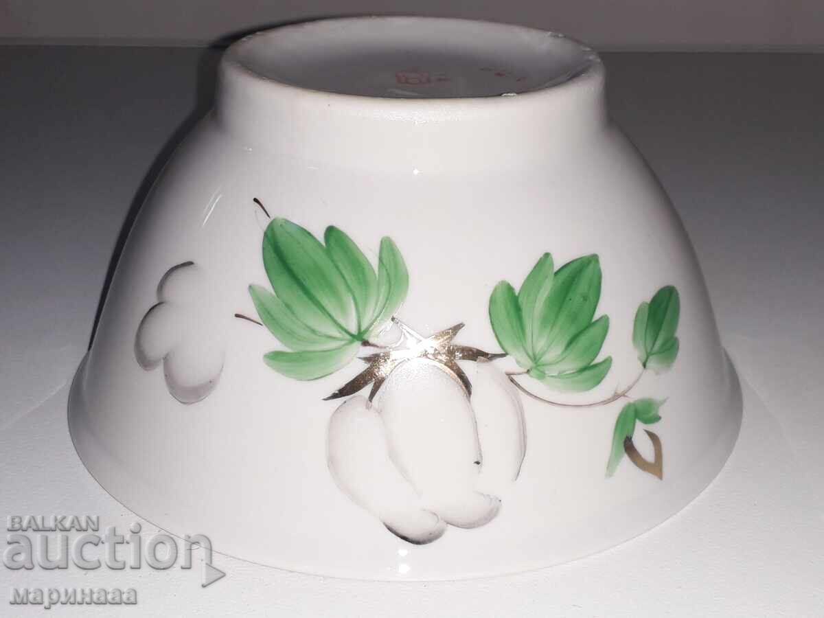 Auction  BATH. PORCELAIN. GILDING. USSR