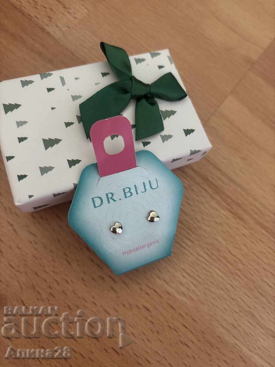 Υποαλλεργικά σκουλαρίκια "καρδούλες" της Dr.Biju με τιμή € 3.00 | 5.87 BGN