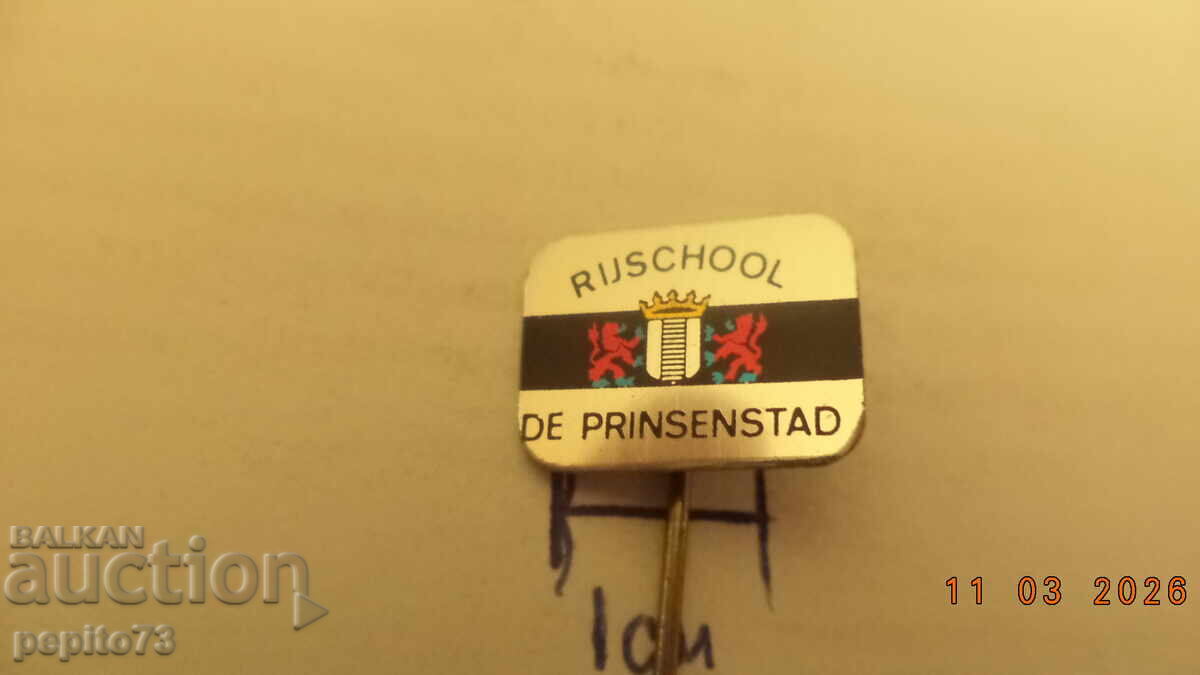 Advertising badge, Rijscool, driving school