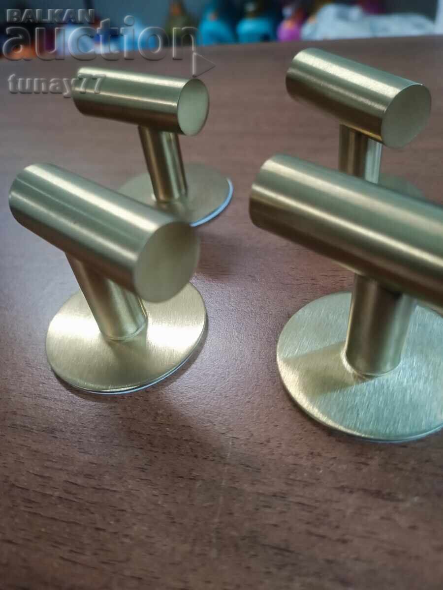 Аукцион 3 бр Бронзови закачалки за баня ( НОВО) Аукцион 3 бр Бронзови закачалки за баня ( НОВО)