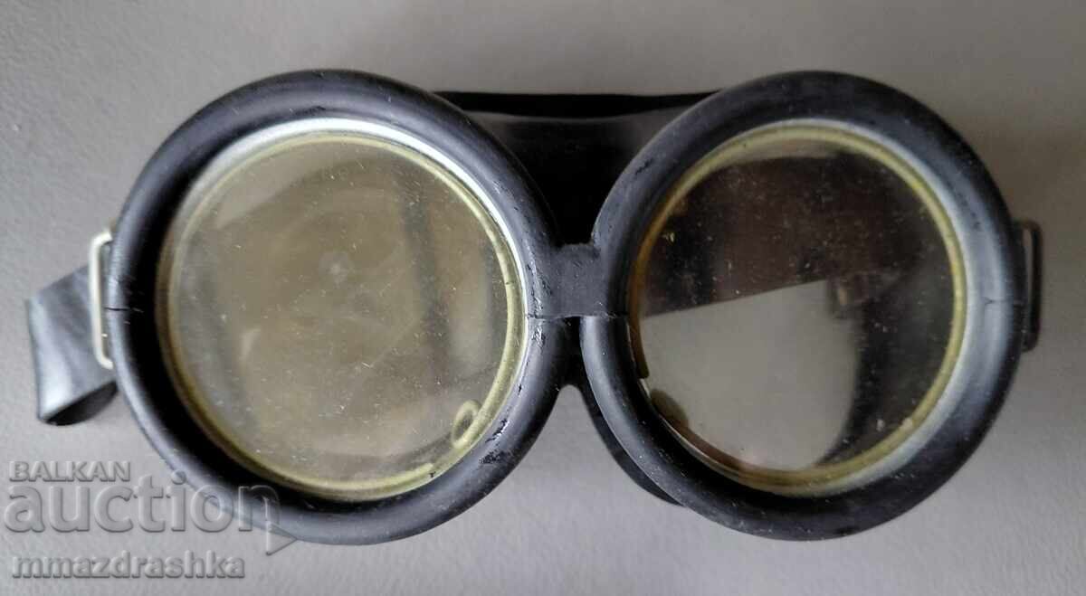 Δημοπρασία Παλιά γυαλιά μοτοσικλέτας