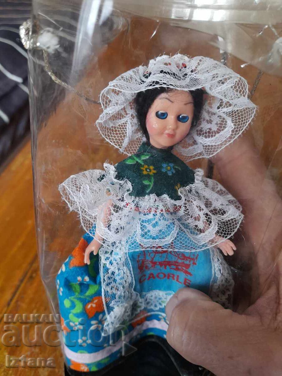 Аукцион Стара кукла