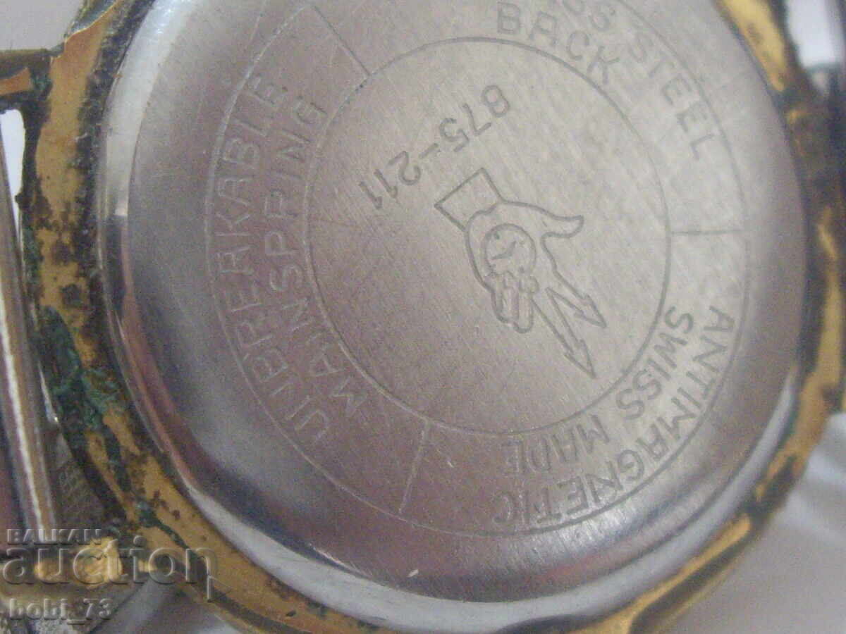 Livrarea Ceas de aur pentru bătrâne.