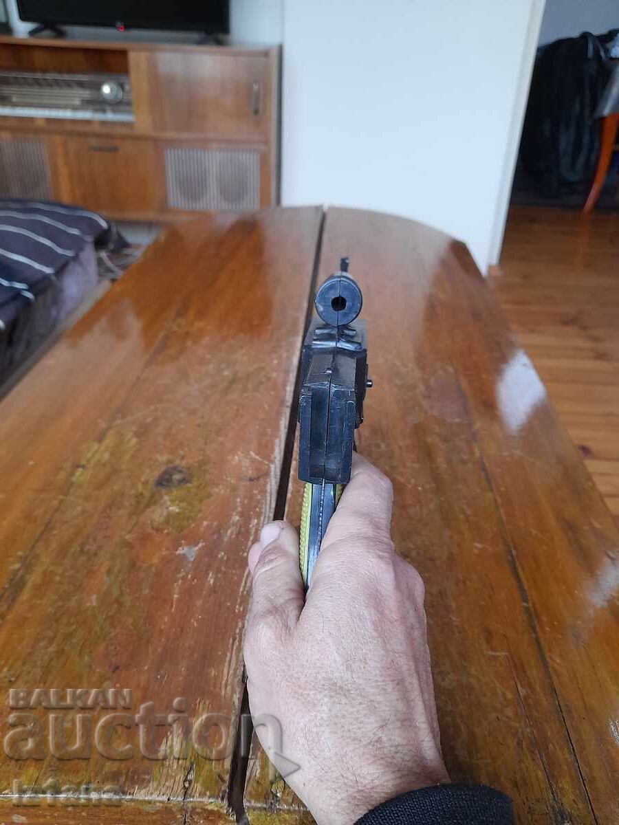 Δημοπρασία Παλιό παιδικό παιχνίδι πιστόλι γεμιστήρας