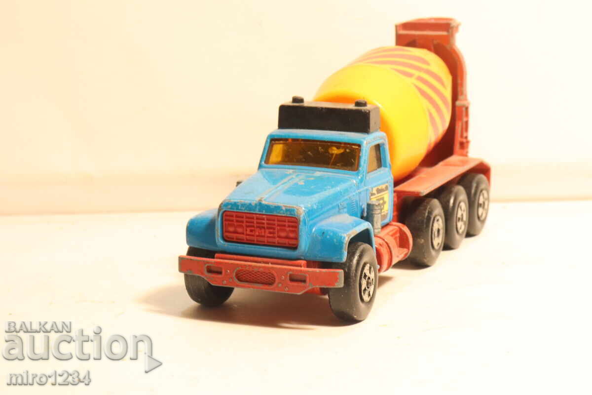 Licitație MATCHBOX SUPER KING CAMION BETONIERA MODEL Licitație MATCHBOX SUPER KING CAMION BETONIERA MODEL