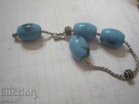 Ένα βραχιόλι