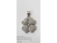 Сребърен медальон,висулка, детелинка с цирконий 925 проба