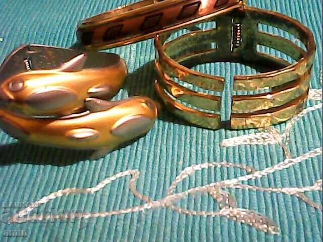 Παλιά μεταλλικά βραχιόλια, επιχρυσωμένα