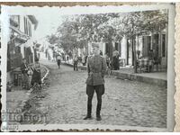 Militari pe strada principală