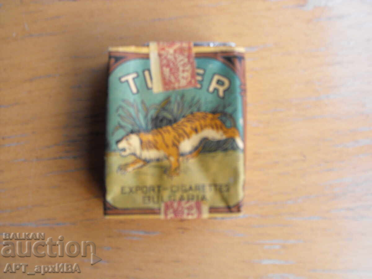 Пакет от цигари TIGER, празен! Пакет от цигари TIGER, празен!