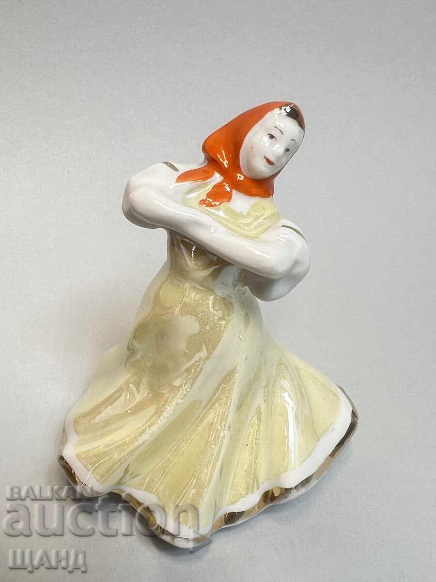 Figurine din porțelan Dulevo Muzicant și Dansatoare, Epoca Socialistă - 6
