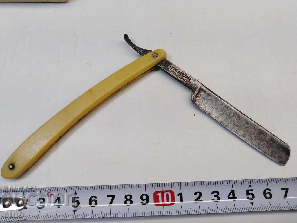 BĂRBER BĂTRÂN SOLINGEN, SOLINGEN