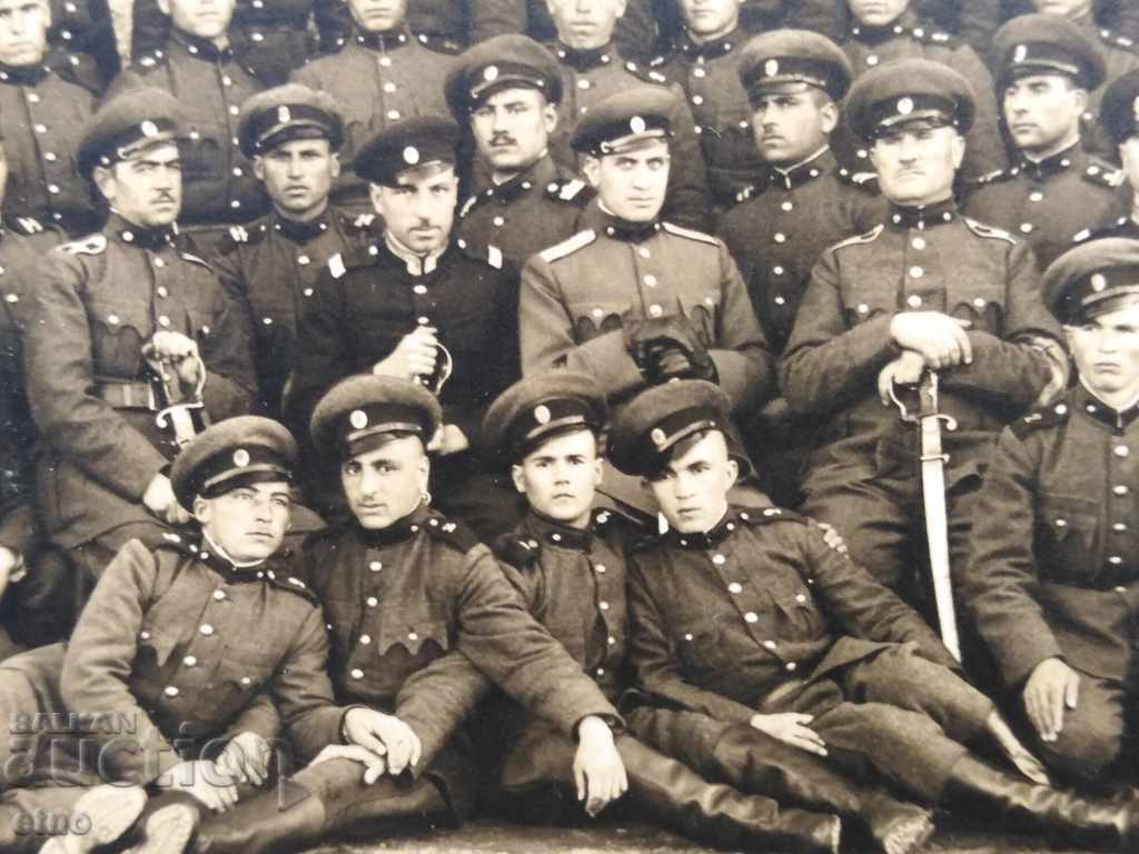 IMPERIAL MILITAR FOTOGRAFIE - Regimentul 2, SABIE, UNIFORMĂ