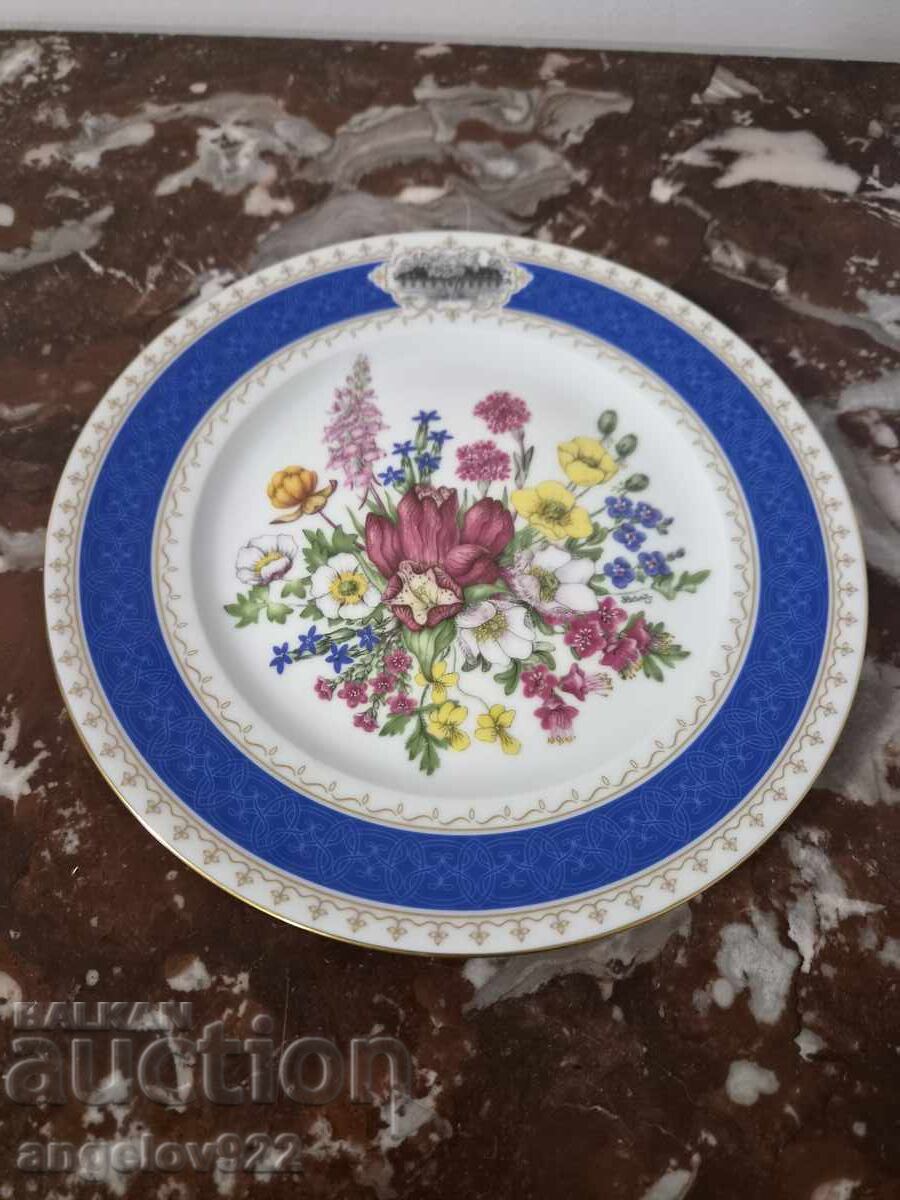 Auction  Beautiful porcelain platter with manufacturer's mark!!!