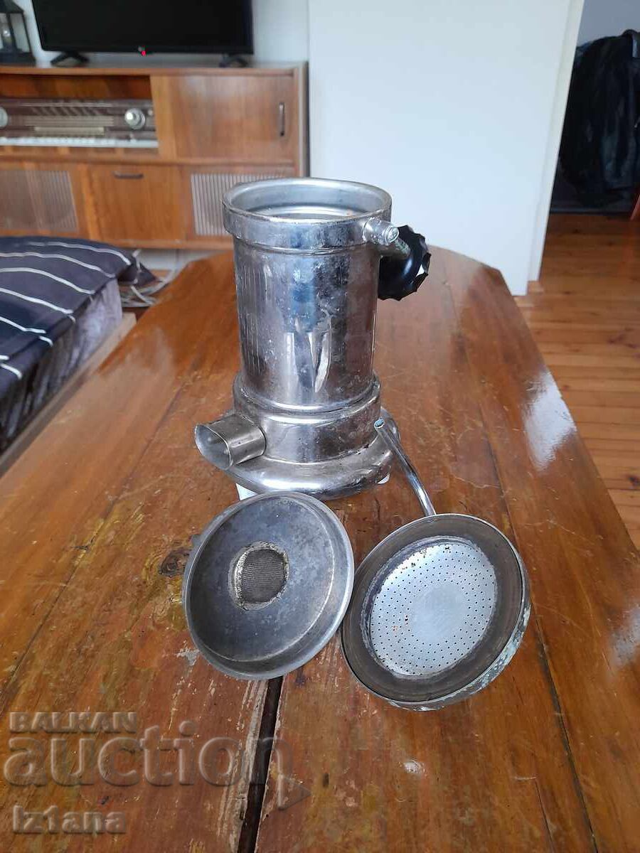 Veche cafetieră electrică - 5 Veche cafetieră electrică - 5