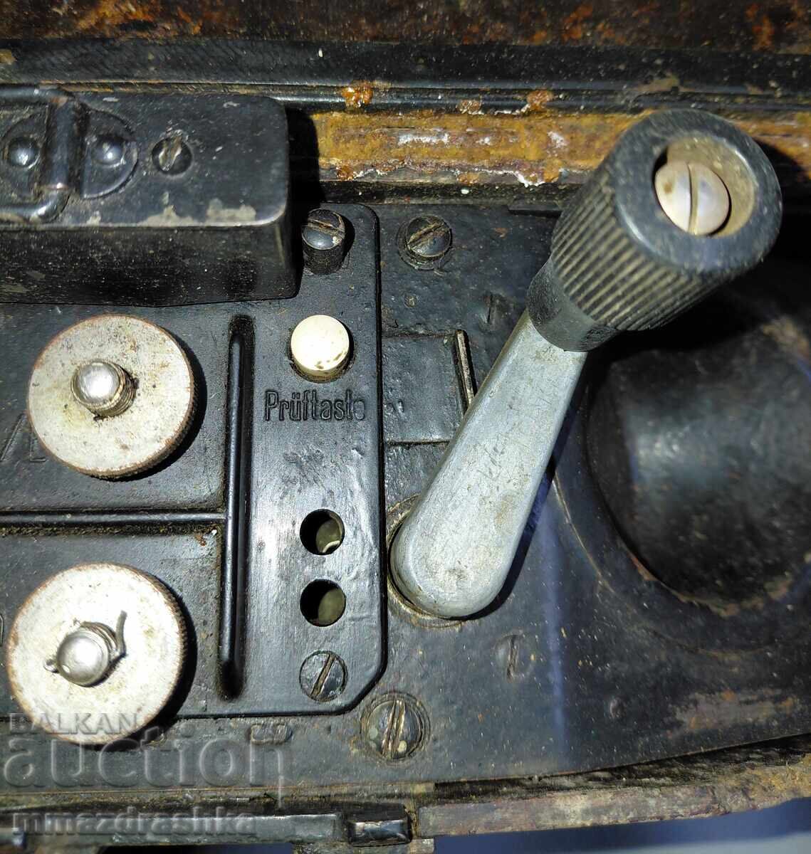 Доставка на Вермахт военно-полеви телефон