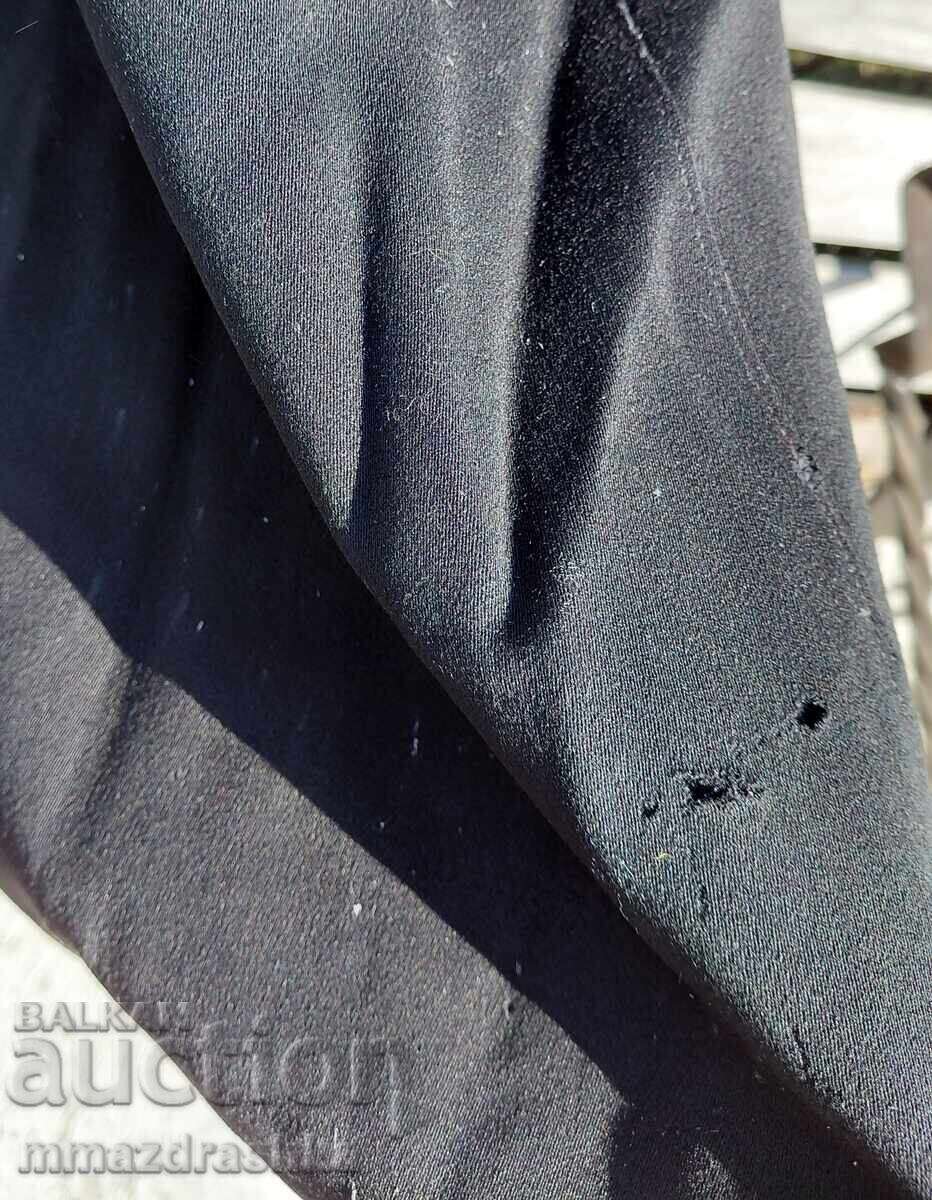 Folk costume, glider, NOTES - 9 Folk costume, glider, NOTES - 9