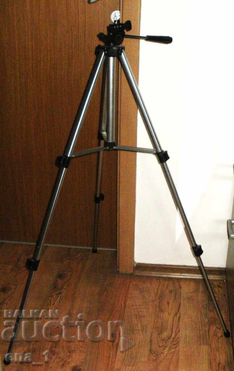 Trepied foto stabil din aluminiu, 3 secțiuni - 7