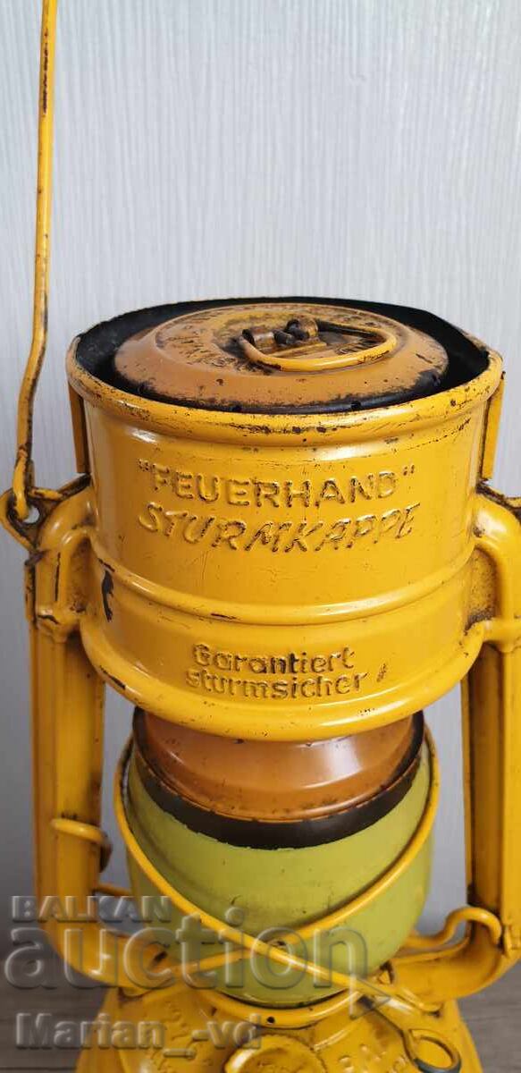 Lanternă Feuerhand Storm 276 Baby Special galbenă cu preț € 45.00 | 88.01 BGN