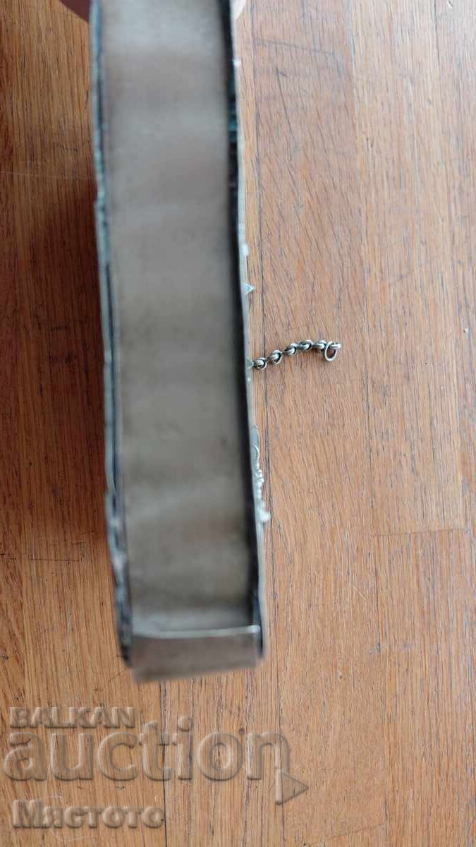 Delivery of Renaissance Box