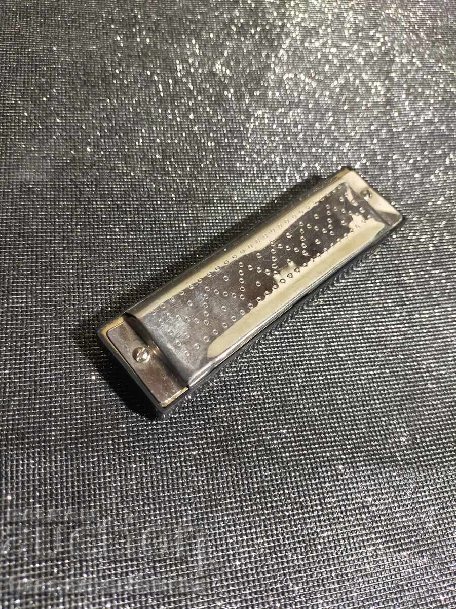 muzicuţă cu preț € 12.00 | 23.47 BGN